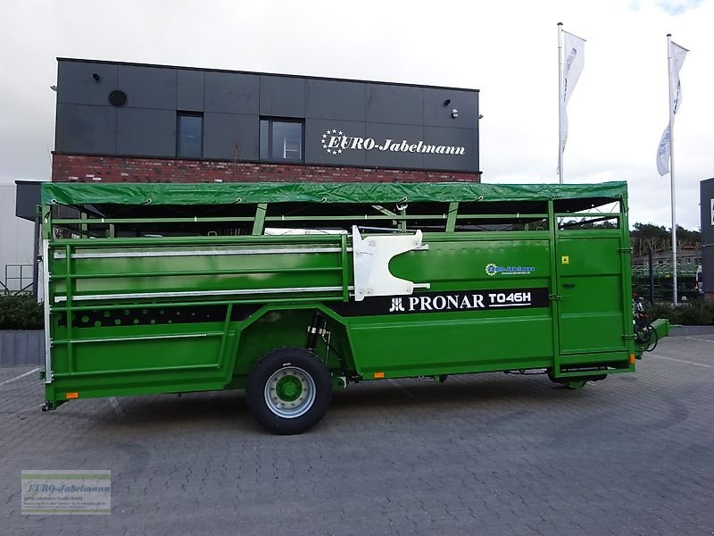Anhänger des Typs PRONAR Viehtransportanhänger Kurier TO 46 H, 11 to, hydr. absenkbar, NEU, ab Lager, Neumaschine in Itterbeck (Bild 3)