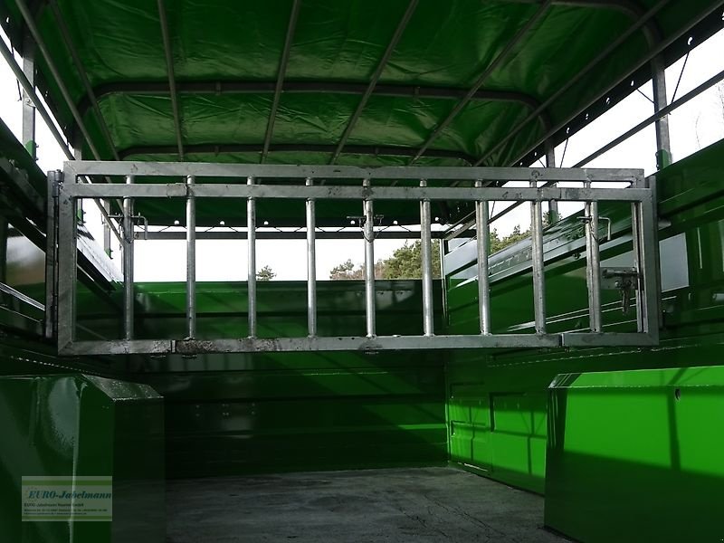 Anhänger of the type PRONAR Viehtransporter, 6, 8, 10, 12, GV, Einachs + Tandem + hydr. absenkbar, NEU, ab Lager, Neumaschine in Itterbeck (Picture 24)