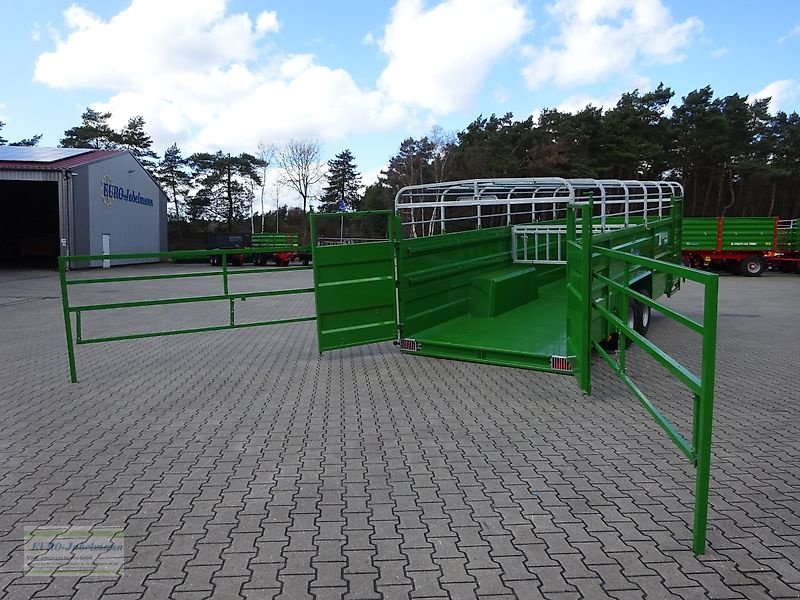 Anhänger of the type PRONAR Viehtransporter, 6, 8, 10, 12, GV, Einachs + Tandem + hydr. absenkbar, NEU, ab Lager, Neumaschine in Itterbeck (Picture 26)