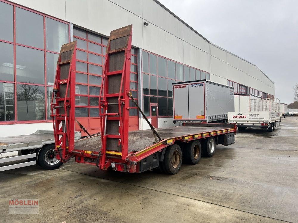 Anhänger typu Sonstige 3 Achs Tridemtieflader- Anhänger, Gebrauchtmaschine w Schwebheim (Zdjęcie 5)