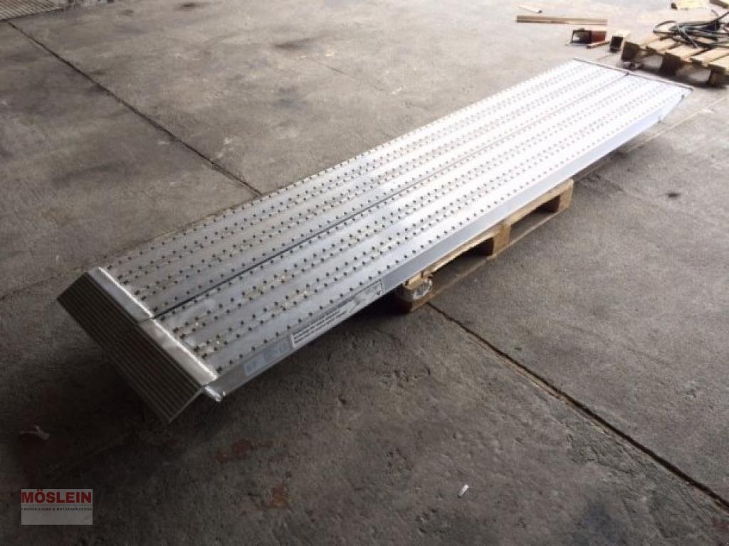 Anhänger of the type Sonstige NEU Auffahrrampen, Alurampen,Verladerampen, 8 to L, Gebrauchtmaschine in Schwebheim (Picture 2)