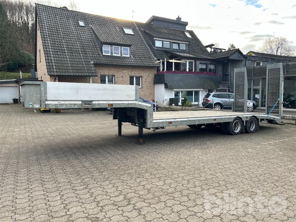 Anhänger typu Sonstige P48-2, Gebrauchtmaschine v Düsseldorf (Obrázok 1)