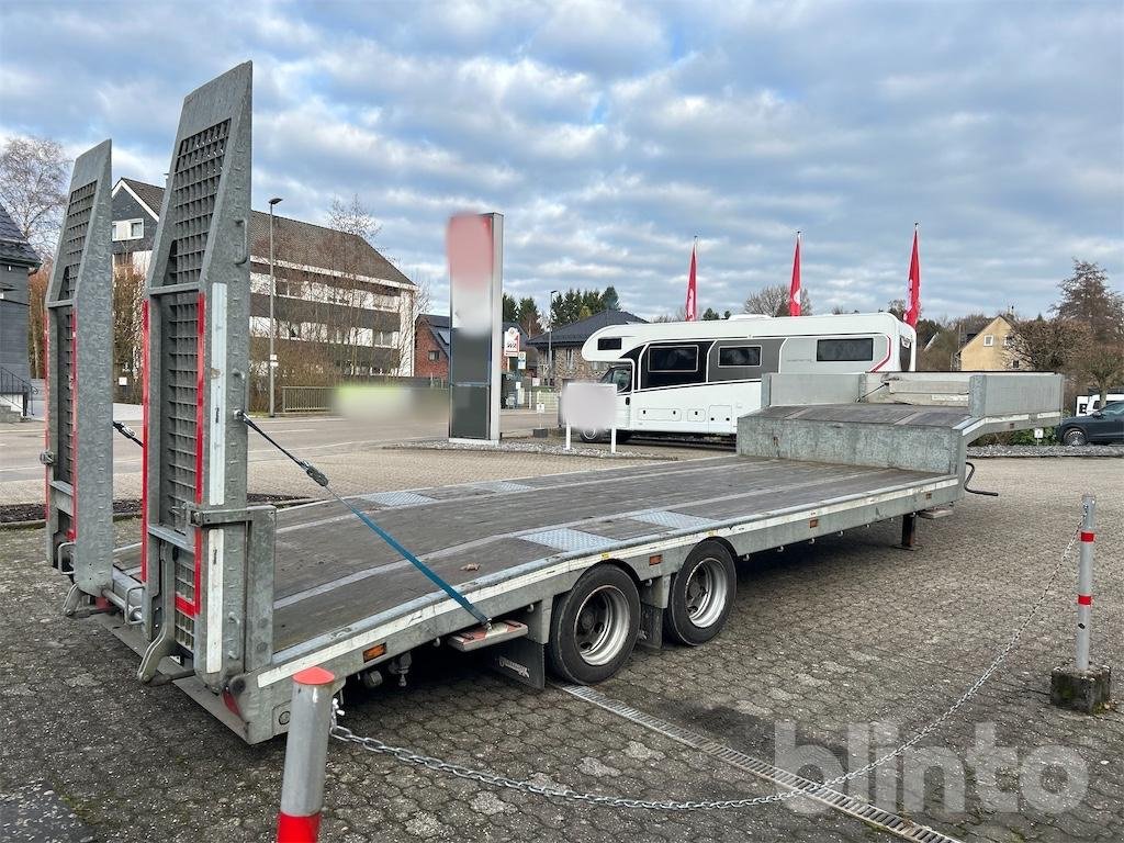 Anhänger typu Sonstige P48-2, Gebrauchtmaschine v Düsseldorf (Obrázok 3)