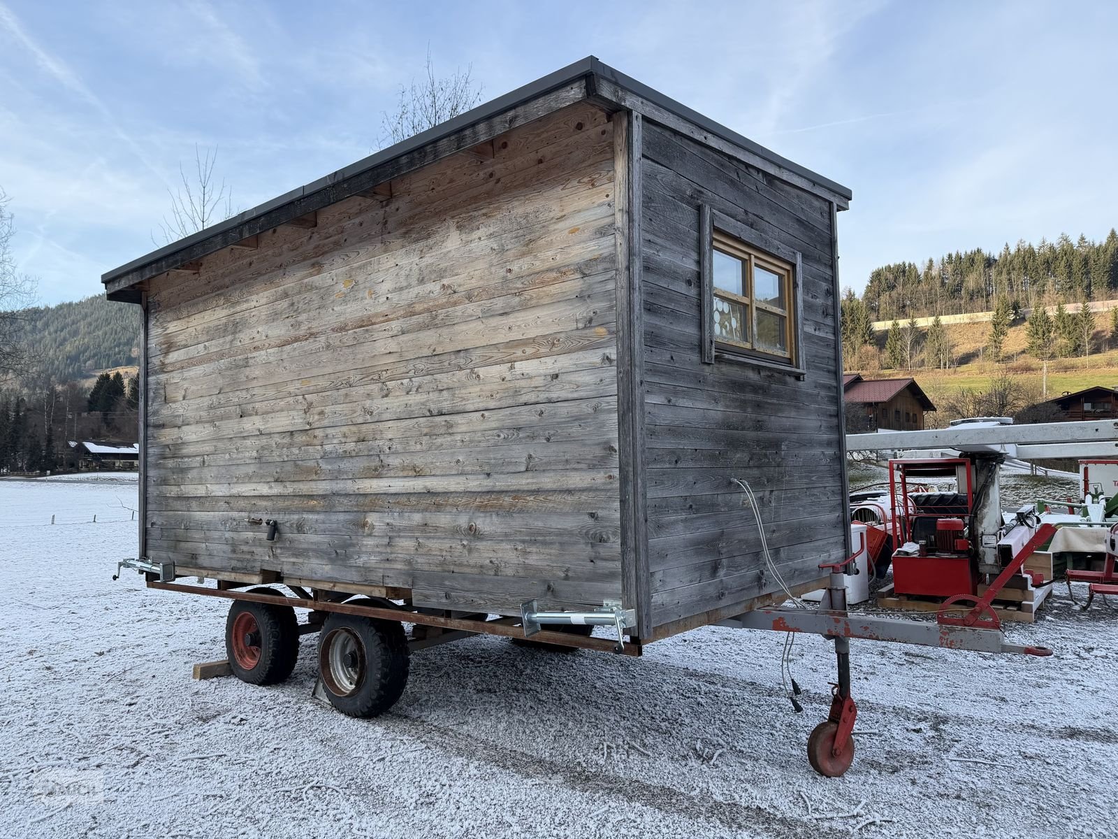 Anhänger tipa Sonstige Partyanhänger mit Eckbank u. Heizung, Gebrauchtmaschine u Eben (Slika 3)