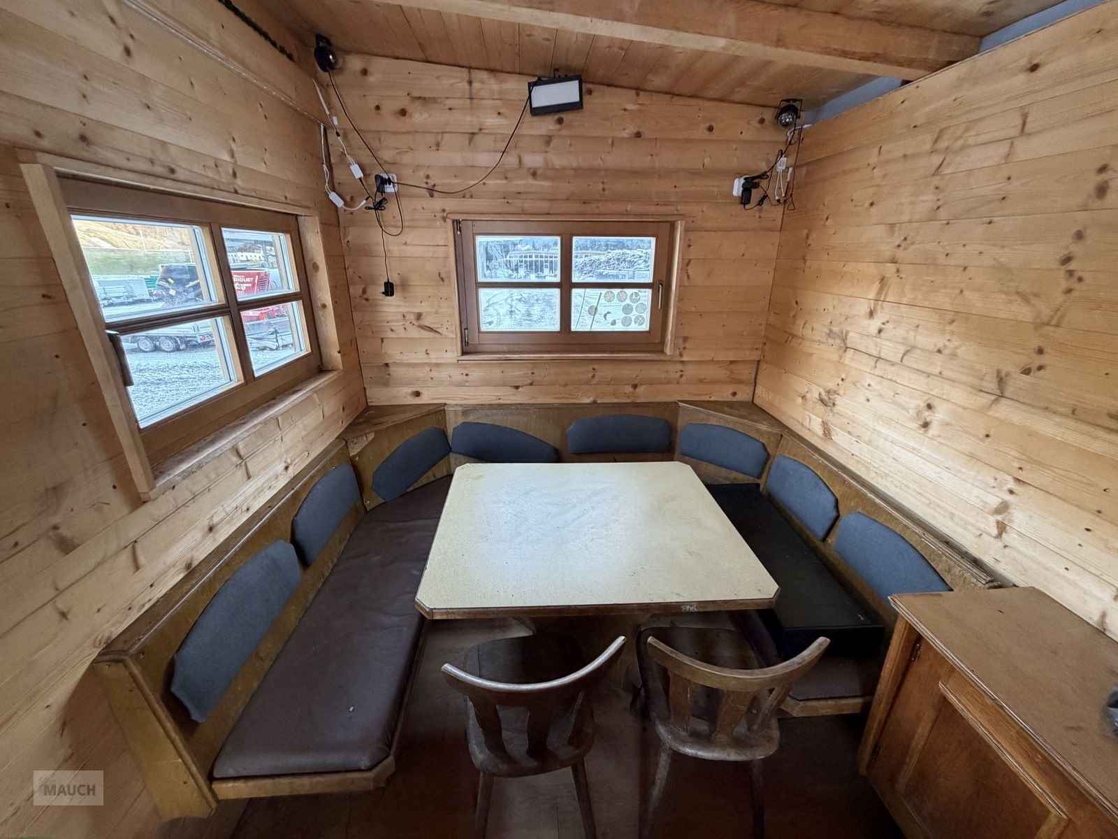 Anhänger tipa Sonstige Partyanhänger mit Eckbank u. Heizung, Gebrauchtmaschine u Eben (Slika 12)