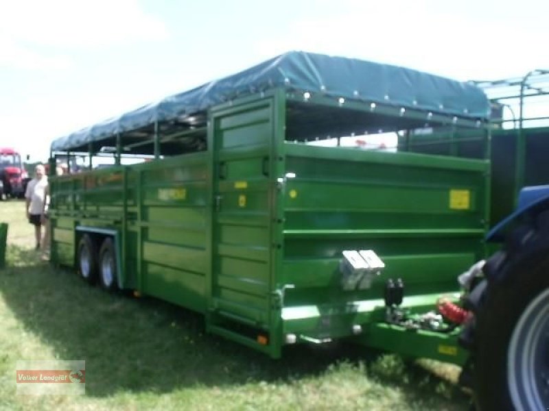 Anhänger of the type Sonstige Pronar T 046/2 Viehanhänger hydraulisch absenkbar 14 m² 25 km/h, Neumaschine in Ostheim/Rhön (Picture 2)