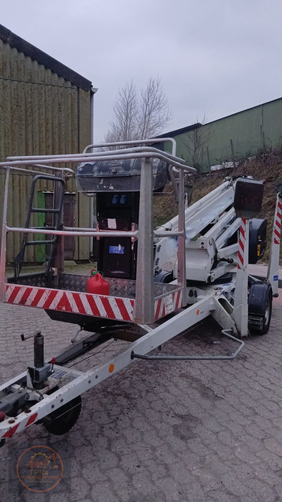 Anhängerarbeitsbühne Türe ait Dinolift 160XT, Gebrauchtmaschine içinde Breklum (resim 5)