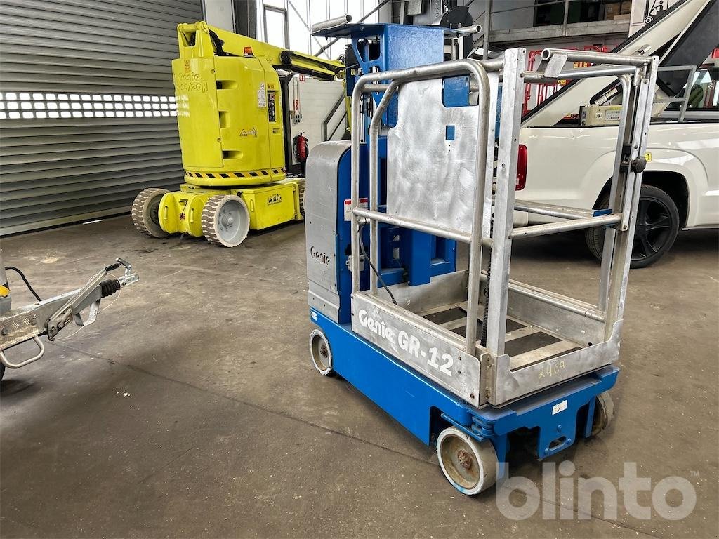 Anhängerarbeitsbühne του τύπου Genie GR-12, Gebrauchtmaschine σε Düsseldorf (Φωτογραφία 2)