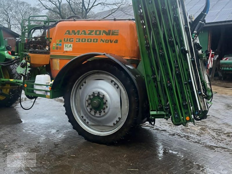 Anhängespritze del tipo Amazone UG 3000 Nova 27m, Gebrauchtmaschine en Borken (Imagen 1)