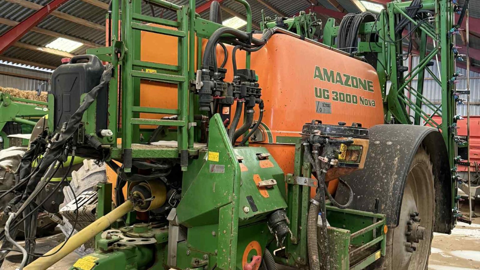 Anhängespritze of the type Amazone UG 3000 Nova, Gebrauchtmaschine in Løkken (Picture 1)