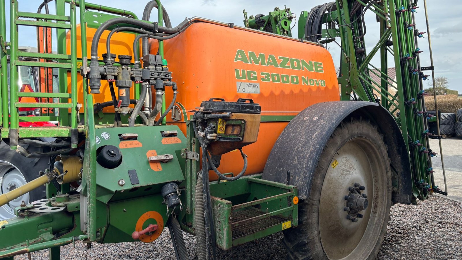 Anhängespritze Türe ait Amazone UG 3000 Nova, Gebrauchtmaschine içinde Løkken (resim 1)