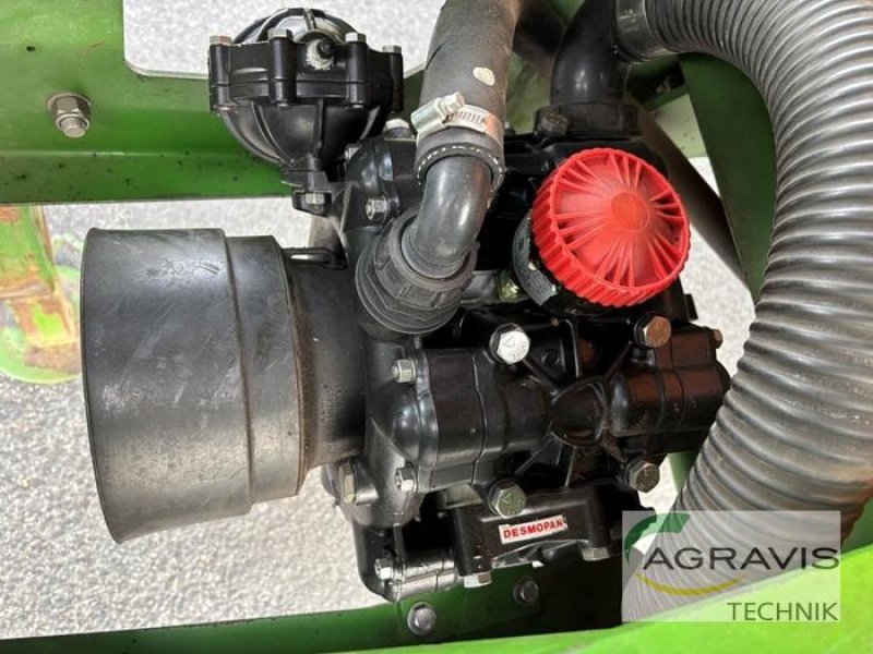 Anhängespritze of the type Amazone UX 4200 SPECIAL, Gebrauchtmaschine in Meppen (Picture 8)