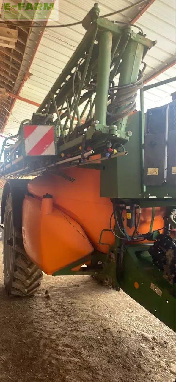 Anhängespritze typu Amazone ux 4200 super premium, Gebrauchtmaschine v CHAUVONCOURT (Obrázek 4)