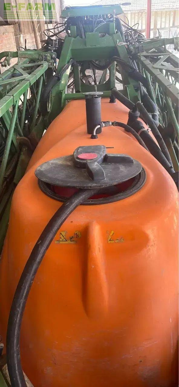 Anhängespritze typu Amazone ux 4200 super premium, Gebrauchtmaschine v CHAUVONCOURT (Obrázek 11)