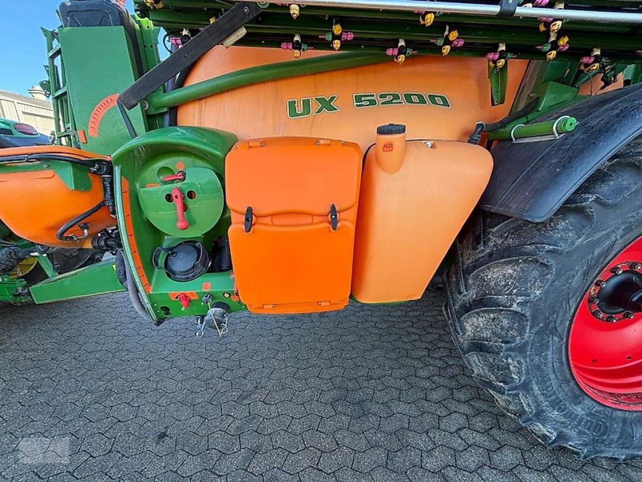 Anhängespritze del tipo Amazone UX 5200 36m, Gebrauchtmaschine In Pragsdorf (Immagine 8)