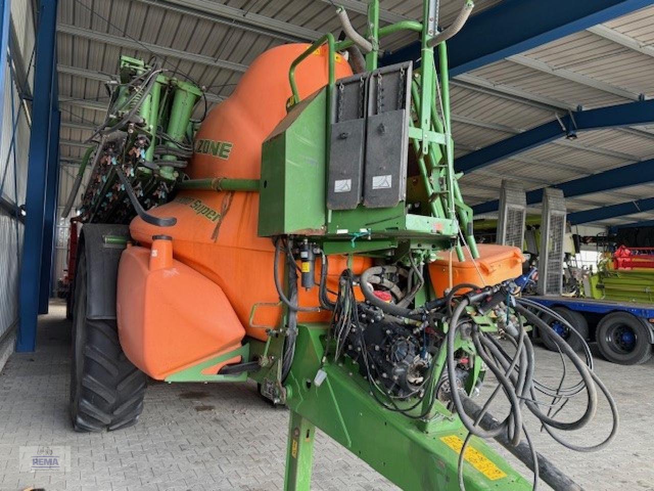 Anhängespritze des Typs Amazone UX 5200 Super, Gebrauchtmaschine in Belzig-Schwanebeck (Bild 3)