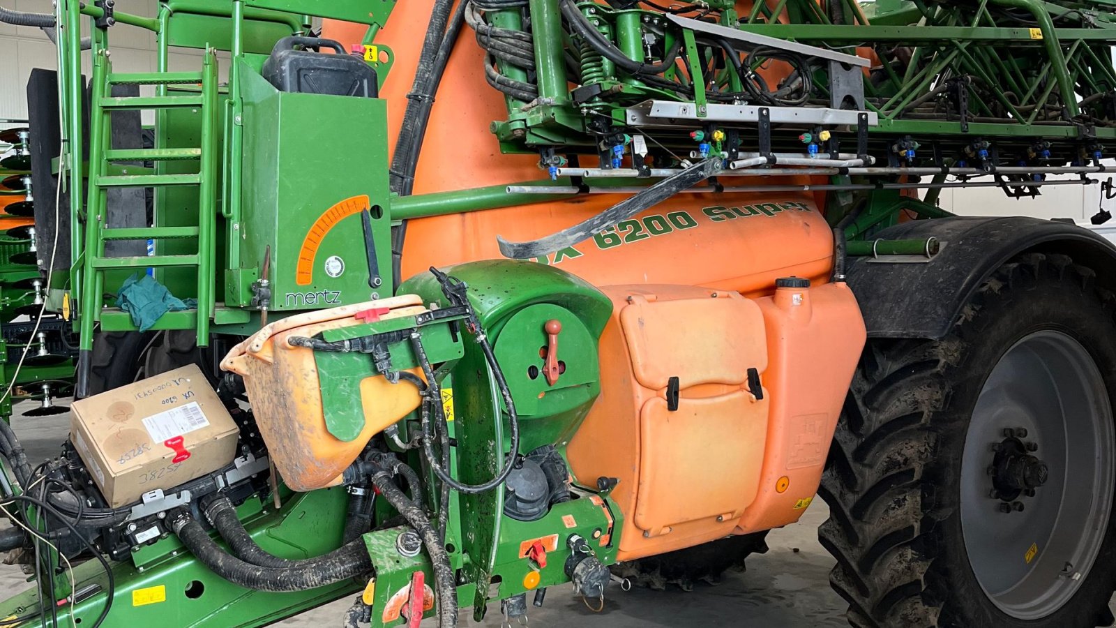 Anhängespritze of the type Amazone UX 6200 36 M, Gebrauchtmaschine in Maribo (Picture 1)