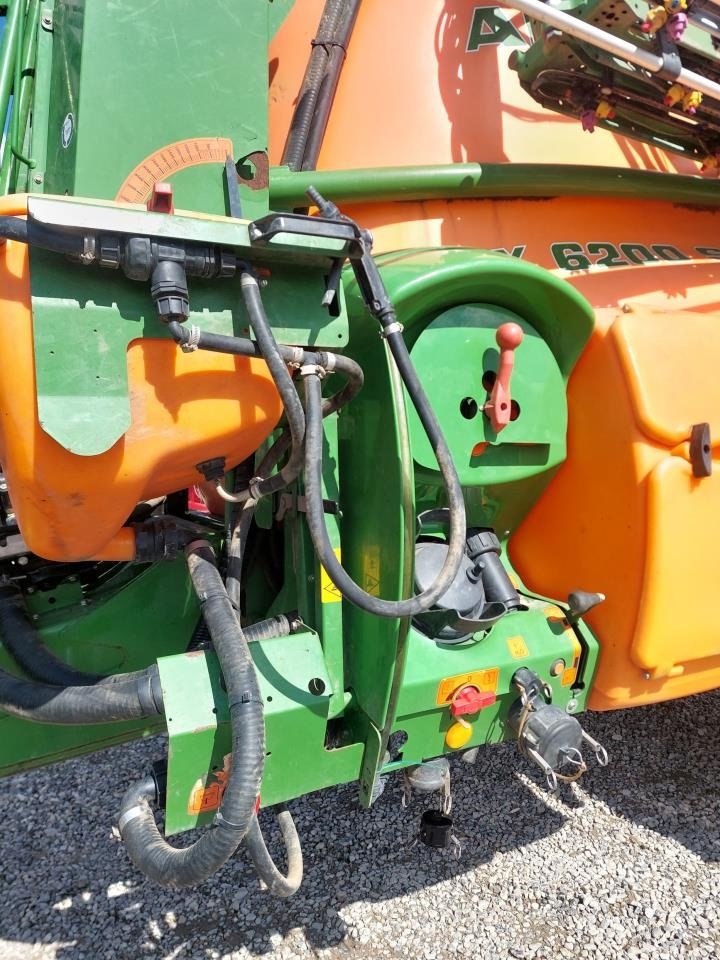 Anhängespritze типа Amazone UX 6200 Super 28-30 M, Gebrauchtmaschine в Hammel (Фотография 8)