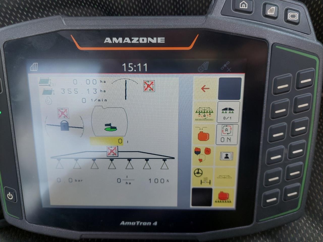 Anhängespritze типа Amazone UX 6200 Super 28-30 M, Gebrauchtmaschine в Hammel (Фотография 13)