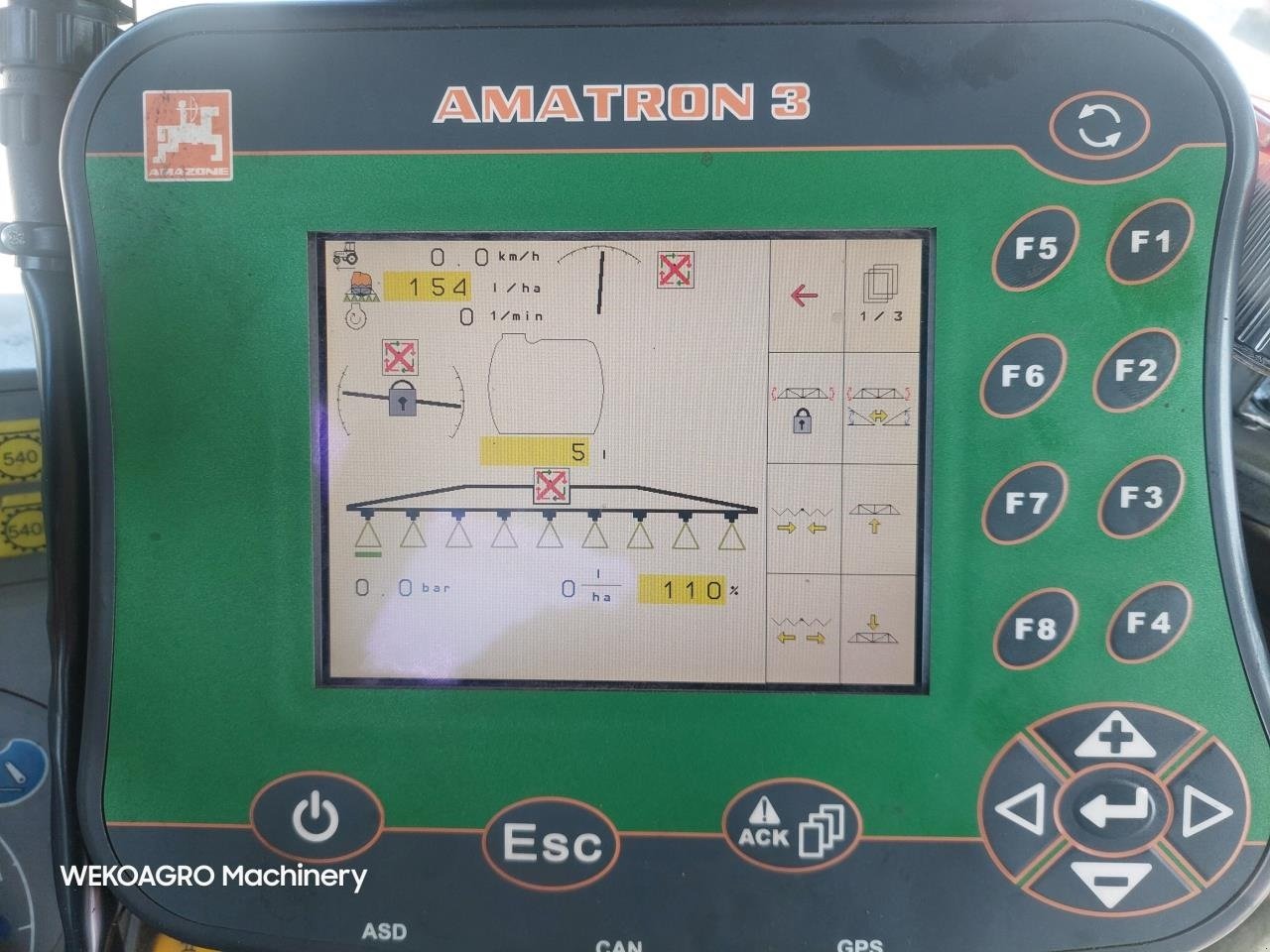 Anhängespritze типа Amazone UX 6200 SUPER - 36-30-24m, Gebrauchtmaschine в Hammel (Фотография 14)
