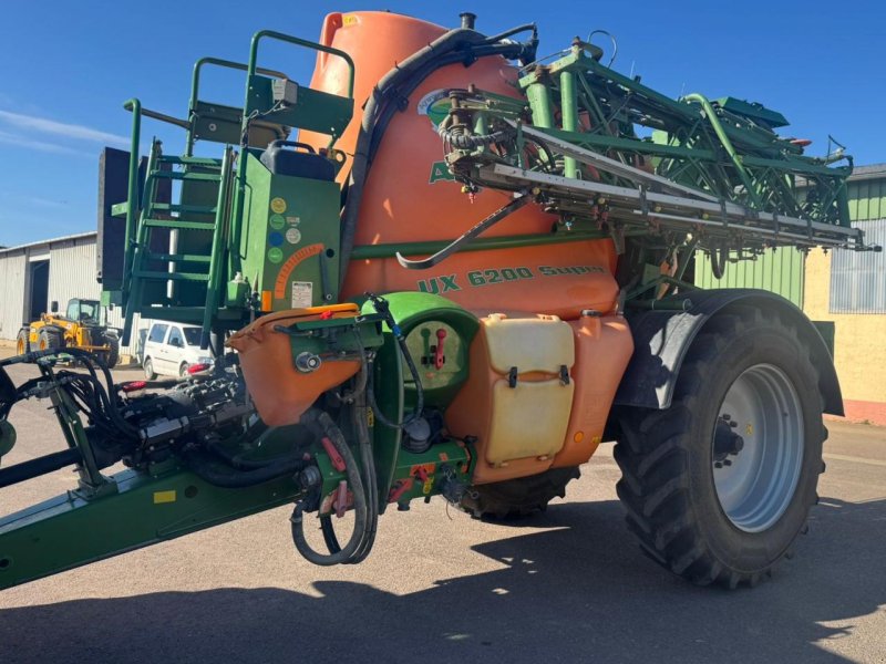 Anhängespritze типа Amazone UX 6200 Super, Gebrauchtmaschine в Könnern (Фотография 1)