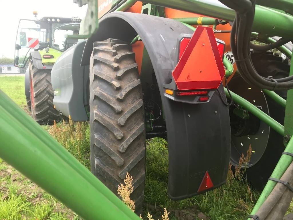 Anhängespritze of the type Amazone UX 6201 Super, Gebrauchtmaschine in Kolding (Picture 8)