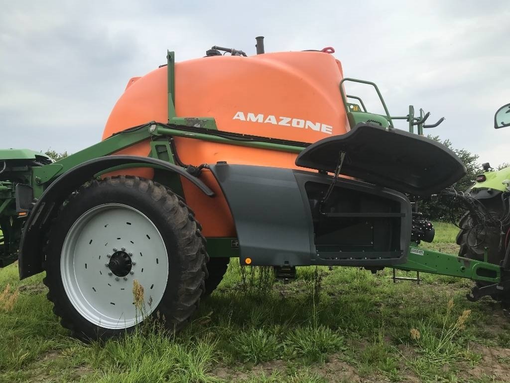 Anhängespritze of the type Amazone UX 6201 Super, Gebrauchtmaschine in Kolding (Picture 5)