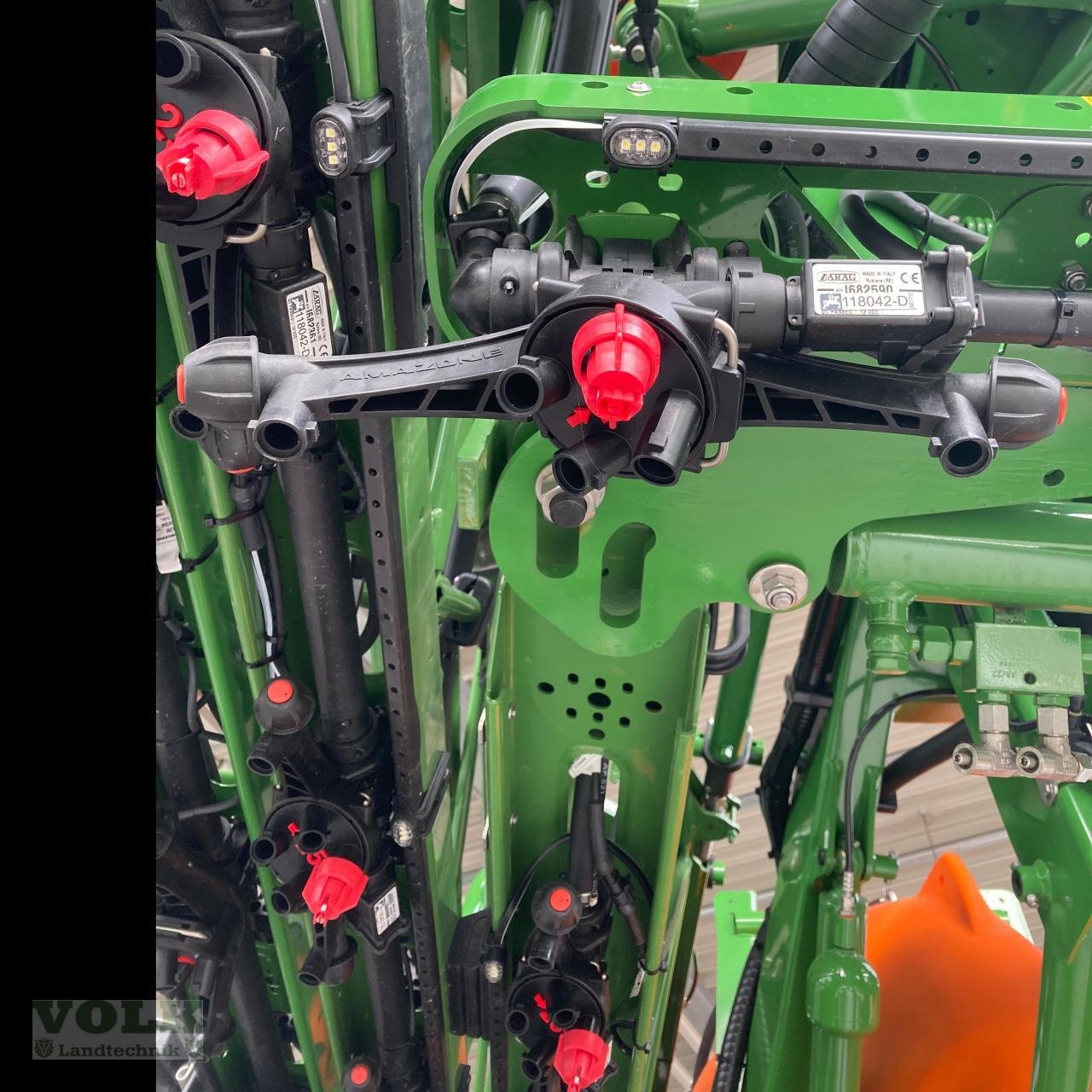 Anhängespritze des Typs Amazone UX 6201 SUPER, Neumaschine in Friedberg-Derching (Bild 1)