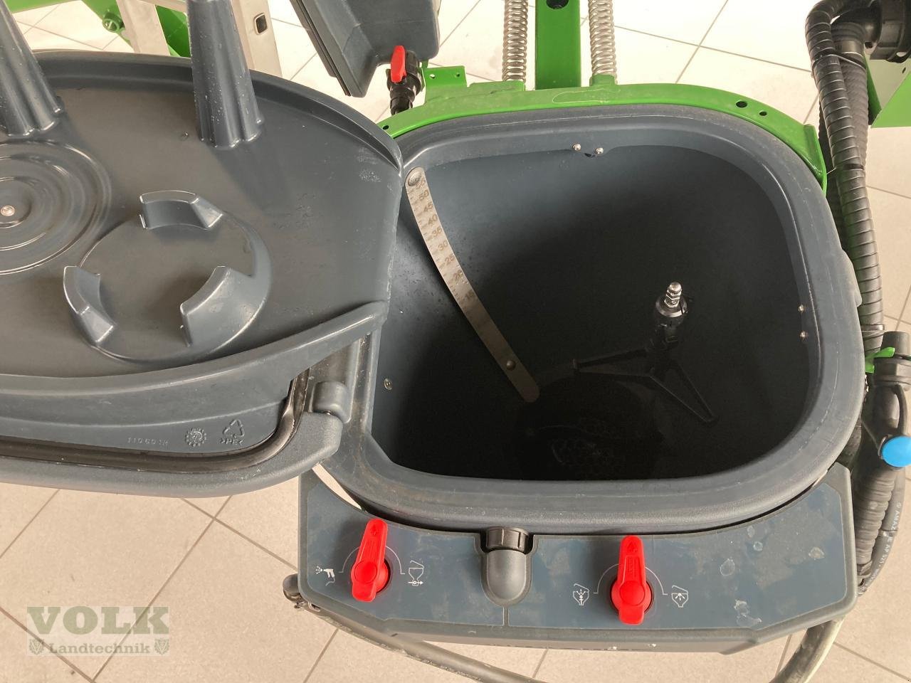 Anhängespritze des Typs Amazone UX 6201 SUPER, Neumaschine in Friedberg-Derching (Bild 10)