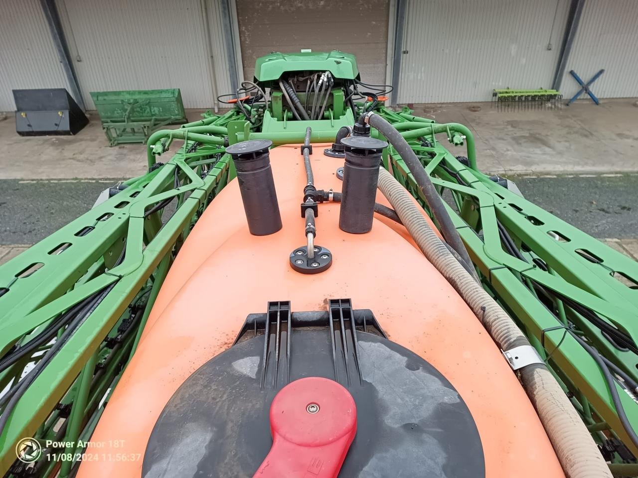 Anhängespritze of the type Amazone UX 6201 Super, Gebrauchtmaschine in Könnern (Picture 4)