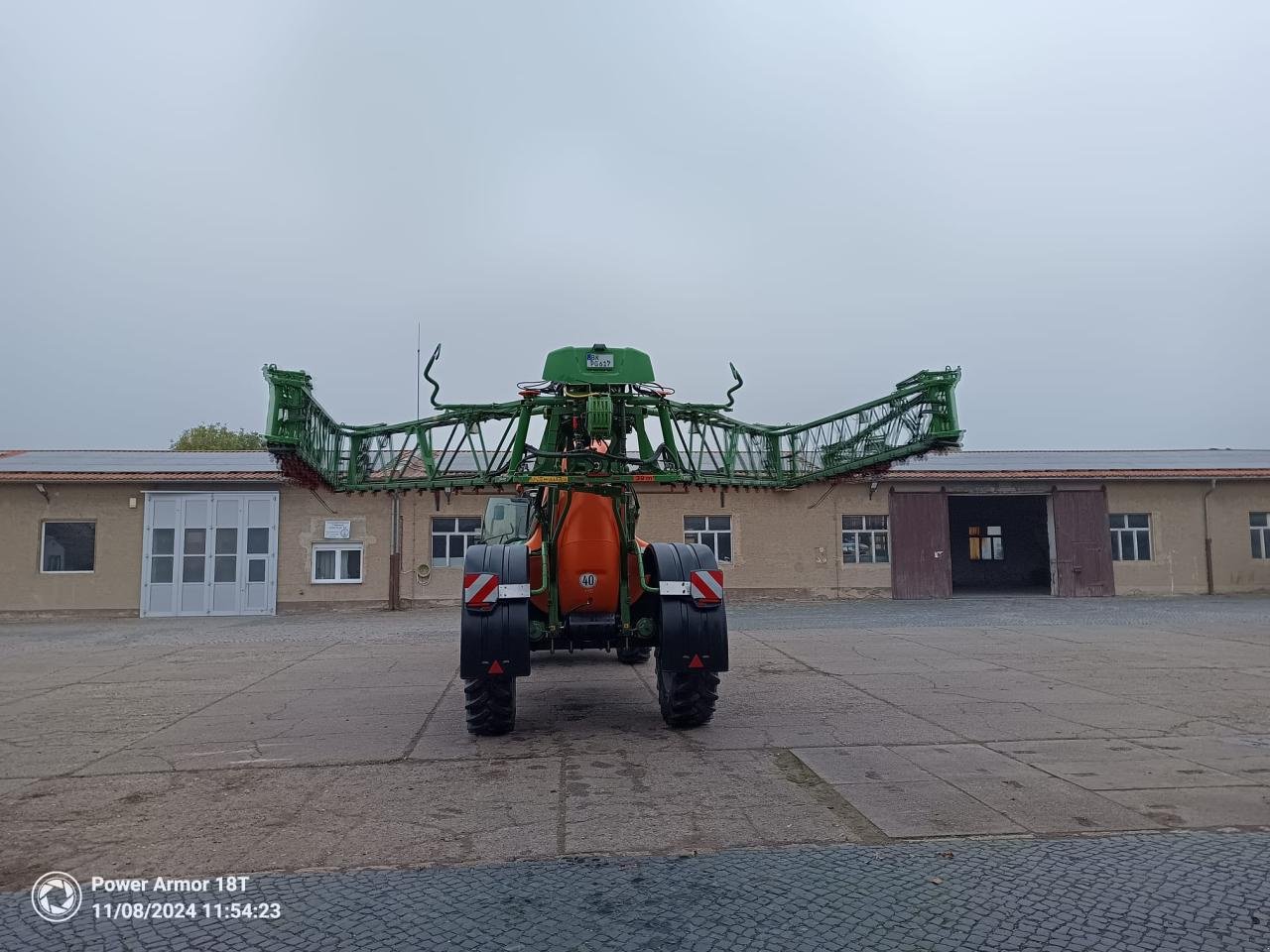 Anhängespritze of the type Amazone UX 6201 Super, Gebrauchtmaschine in Könnern (Picture 11)