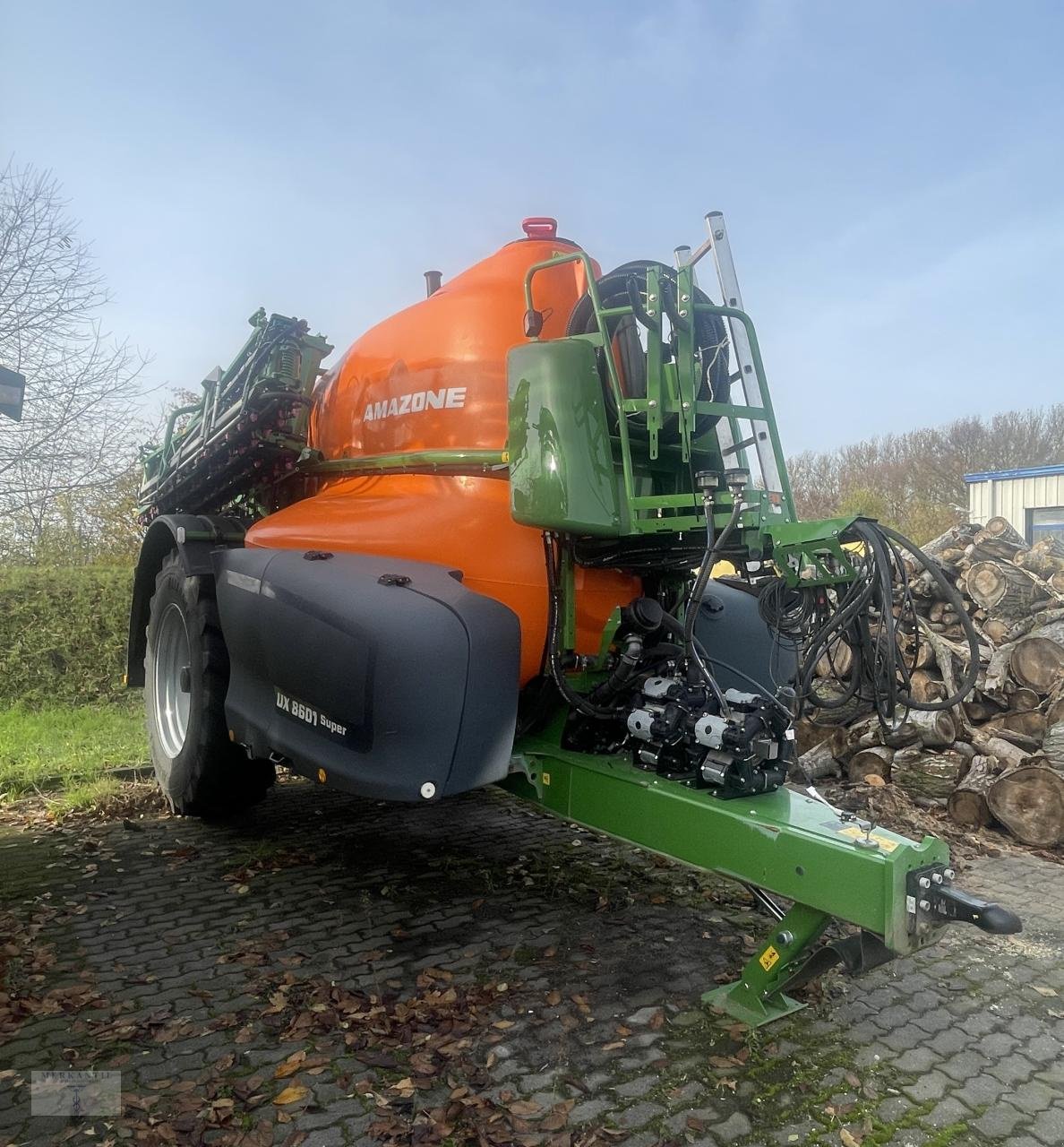 Anhängespritze of the type Amazone UX 8601 Super, Gebrauchtmaschine in Pragsdorf (Picture 2)