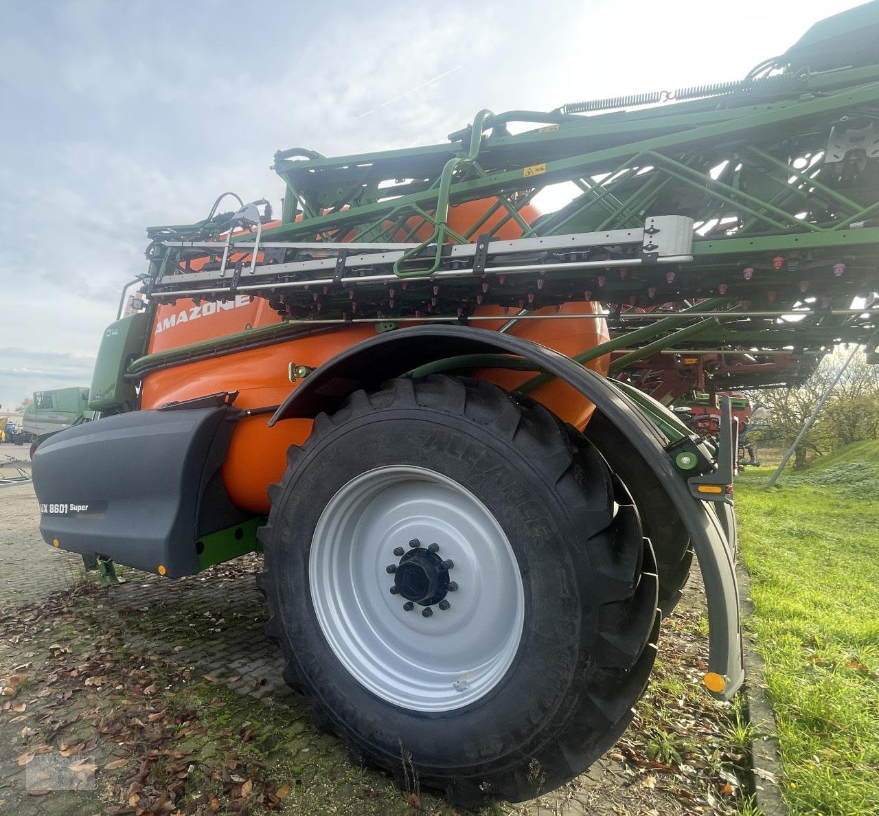 Anhängespritze of the type Amazone UX 8601 Super, Gebrauchtmaschine in Pragsdorf (Picture 3)