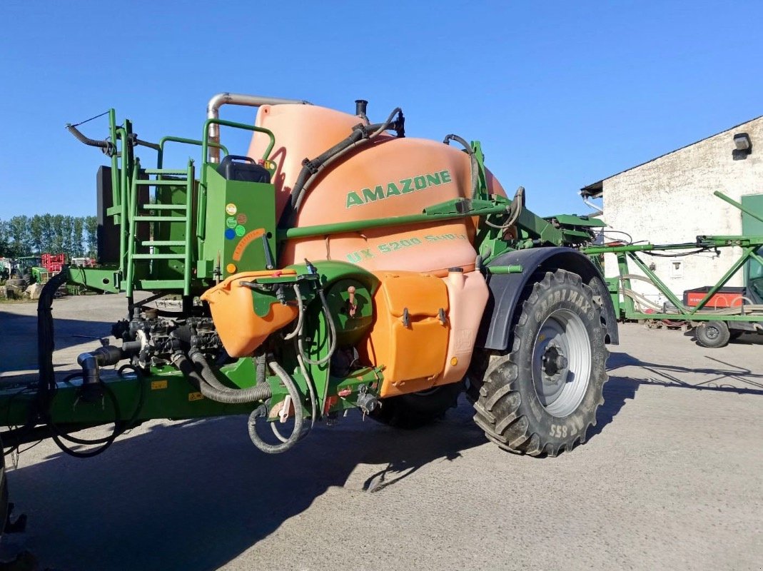 Anhängespritze of the type Amazone UX5200 - 18m/24m, Gebrauchtmaschine in Liebenwalde (Picture 4)