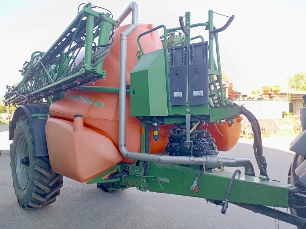 Anhängespritze of the type Amazone UX5200 - 18m/24m, Gebrauchtmaschine in Liebenwalde (Picture 18)