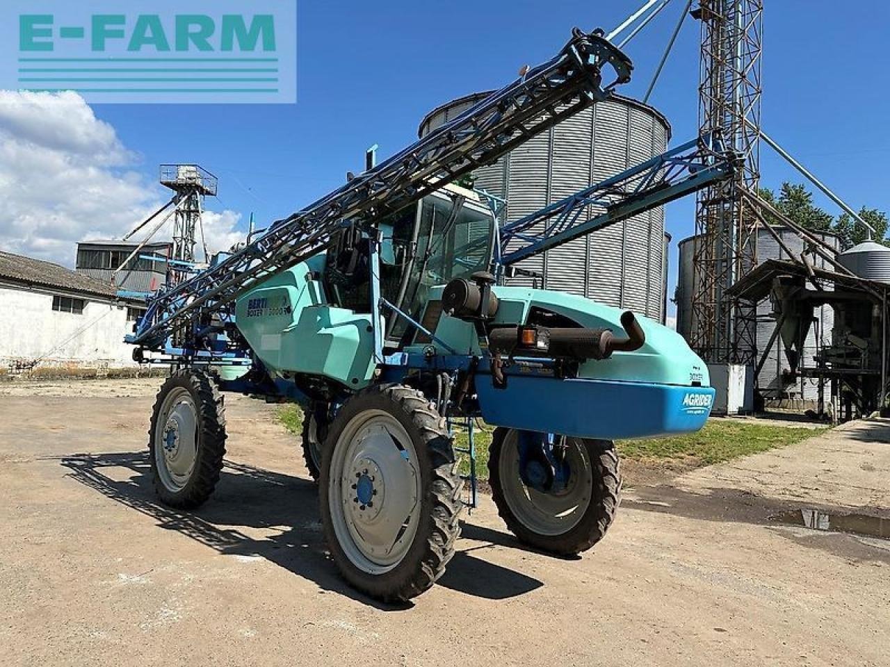 Anhängespritze des Typs Berthoud boxer 3000r, Gebrauchtmaschine in SZEGED (Bild 4)