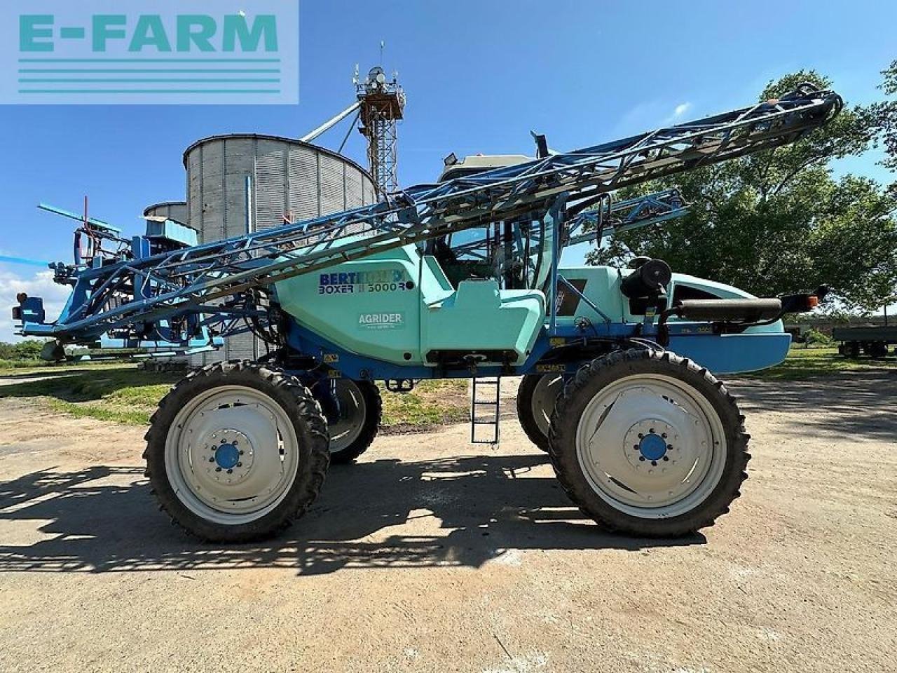 Anhängespritze des Typs Berthoud boxer 3000r, Gebrauchtmaschine in SZEGED (Bild 5)