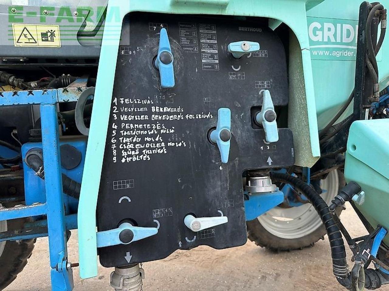 Anhängespritze des Typs Berthoud boxer 3000r, Gebrauchtmaschine in SZEGED (Bild 19)