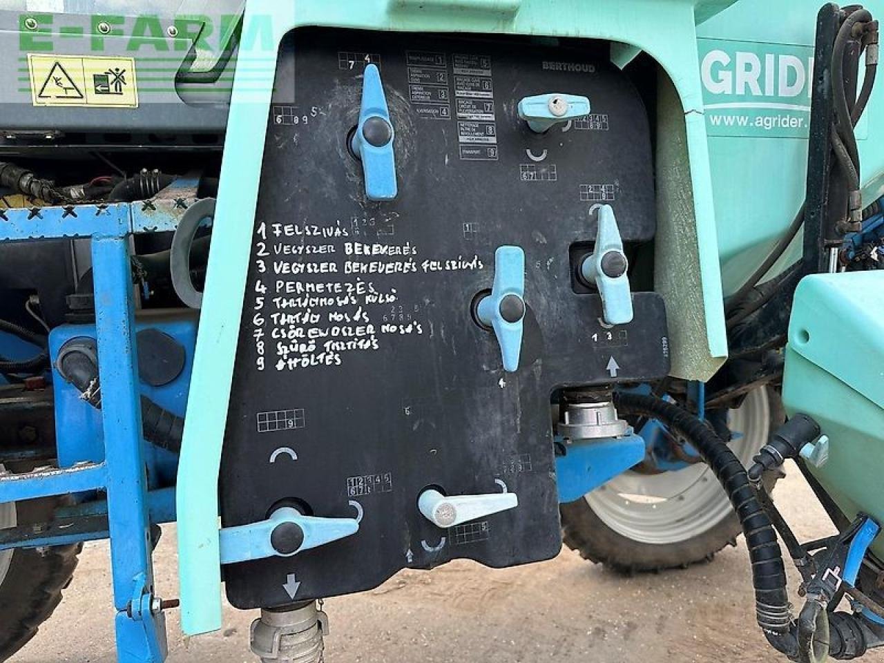 Anhängespritze tipa Berthoud boxer 3000r, Gebrauchtmaschine u SZEGED (Slika 19)