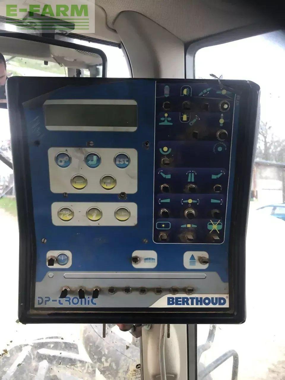 Anhängespritze des Typs Berthoud tenor 35, Gebrauchtmaschine in CHAUVONCOURT (Bild 7)