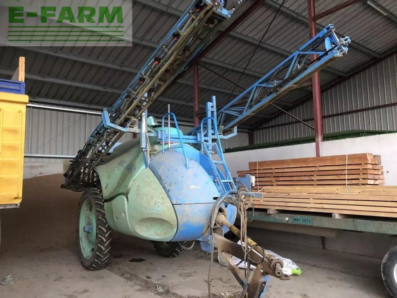 Anhängespritze tip Berthoud tenor 35, Gebrauchtmaschine in CHAUVONCOURT (Poză 1)