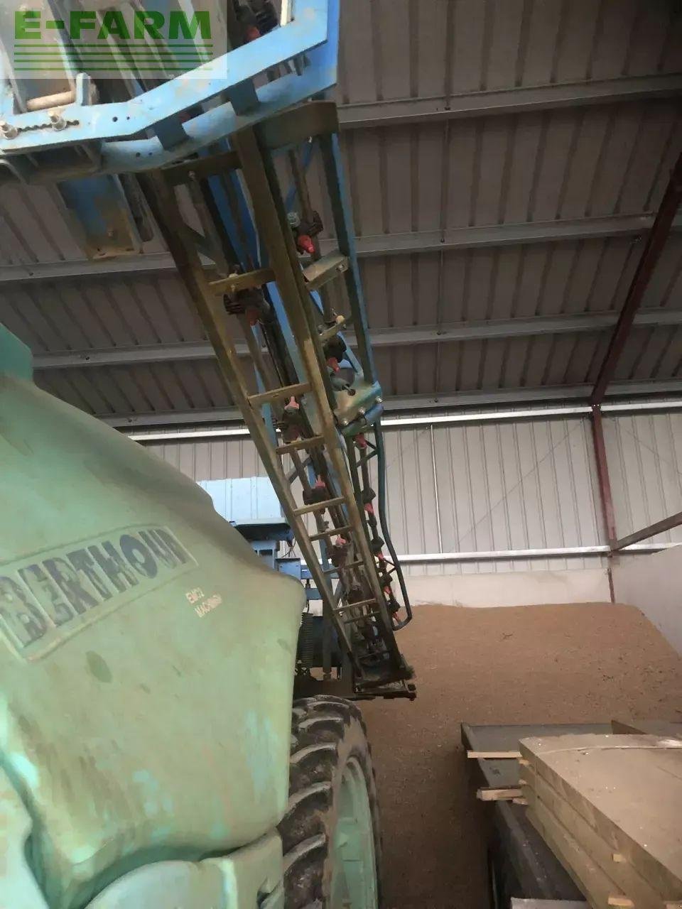 Anhängespritze типа Berthoud tenor 35, Gebrauchtmaschine в CHAUVONCOURT (Фотография 8)