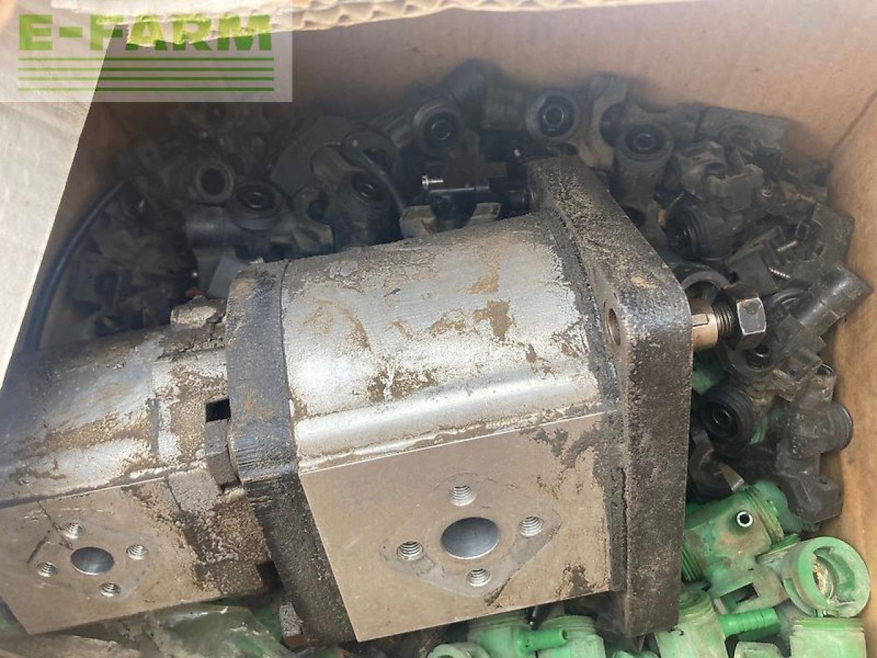 Anhängespritze типа CHD 2727 veldspuit, Gebrauchtmaschine в gg VEGHEL (Фотография 5)