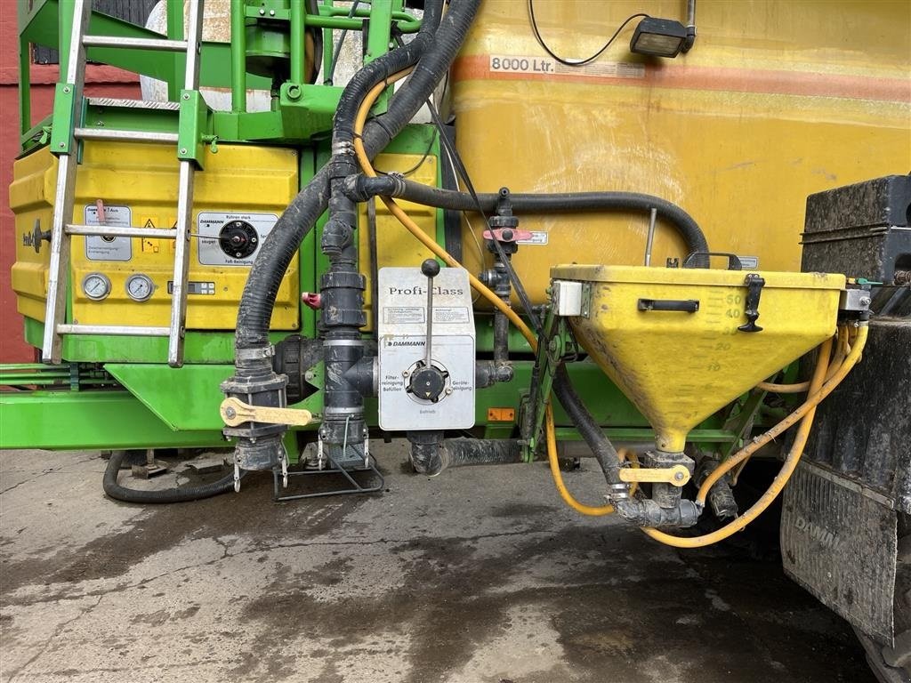 Anhängespritze Türe ait Dammann Profi 8036, Gebrauchtmaschine içinde Sakskøbing (resim 4)