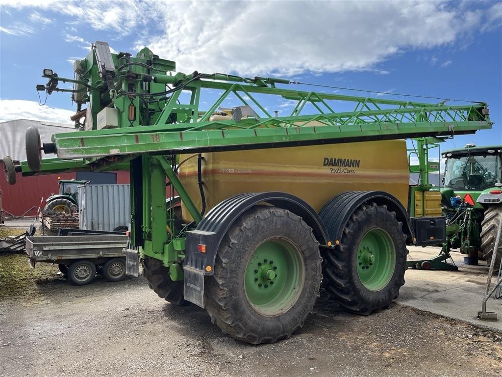 Anhängespritze Türe ait Dammann Profi 8036, Gebrauchtmaschine içinde Sakskøbing (resim 2)