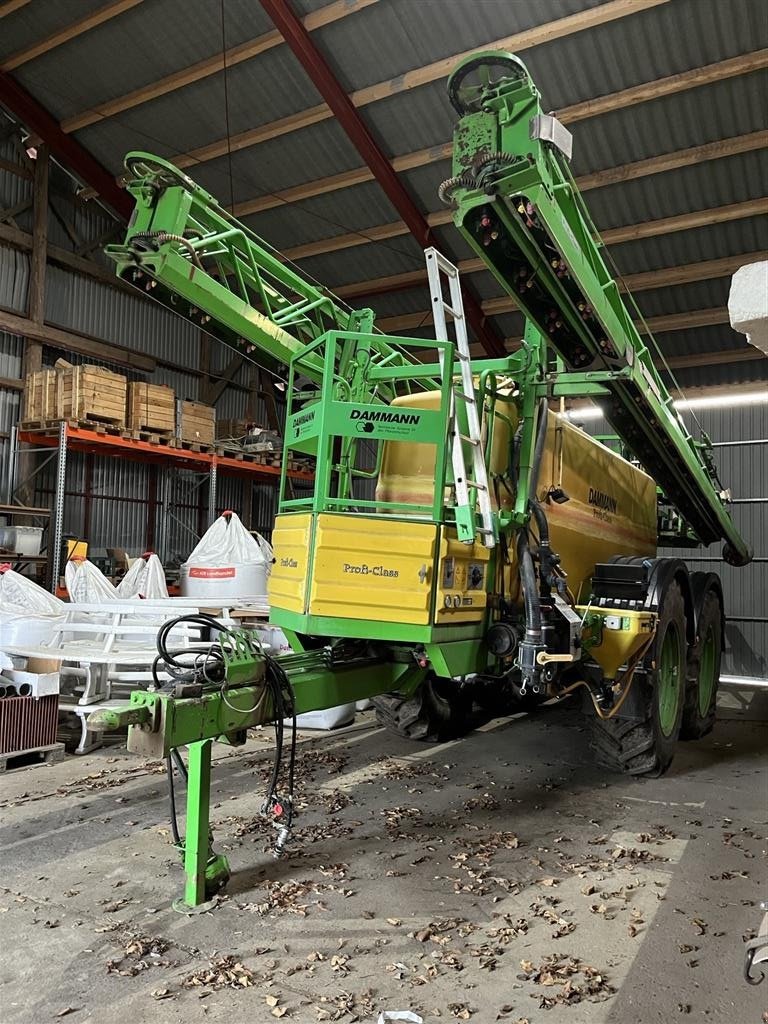 Anhängespritze Türe ait Dammann Profi 8036, Gebrauchtmaschine içinde Sakskøbing (resim 8)