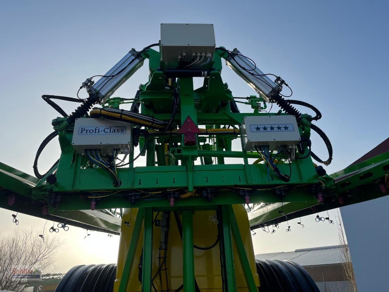 Anhängespritze of the type Dammann Profi Class 6030 Section Distance Controll Lenkung, Gebrauchtmaschine in Schierling (Picture 13)
