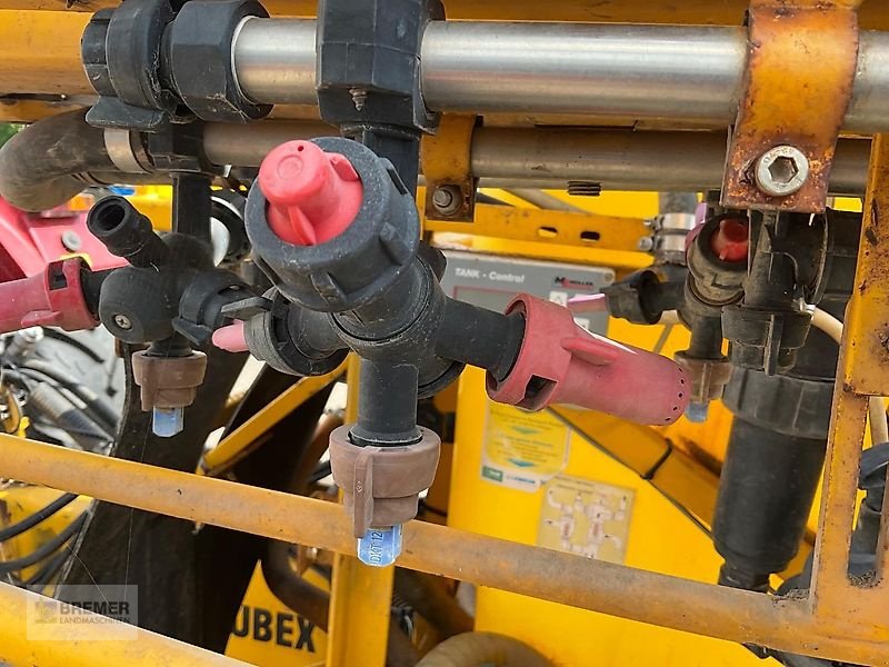 Anhängespritze of the type Dubex MENTOR 4000  Section Control & Distance Control & ISOBUS, Gebrauchtmaschine in Asendorf (Picture 15)