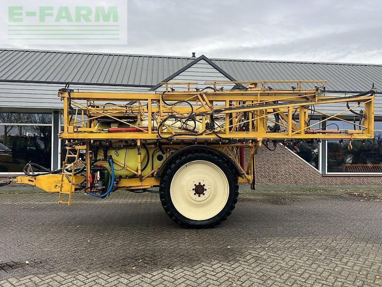 Anhängespritze типа Dubex mentor 9804, Gebrauchtmaschine в ag BROEKLAND (Фотография 2)