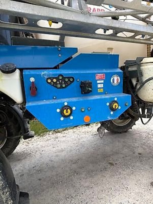 Anhängespritze del tipo Evrard ALPHA 3000 VARI TRACK EASY DRIVE, Gebrauchtmaschine en Revel (Imagen 4)